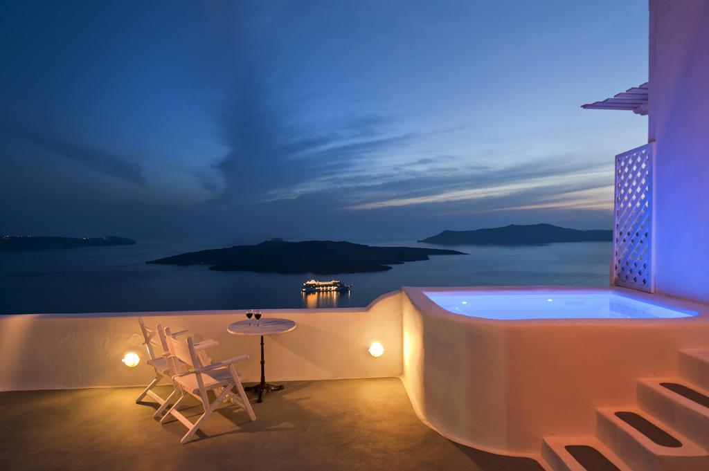 Kamares Apartments (Adults Only) Fira  Room photo